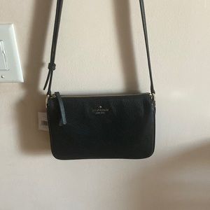 Kate Spade Triple Gusset Crossbody pursue in black